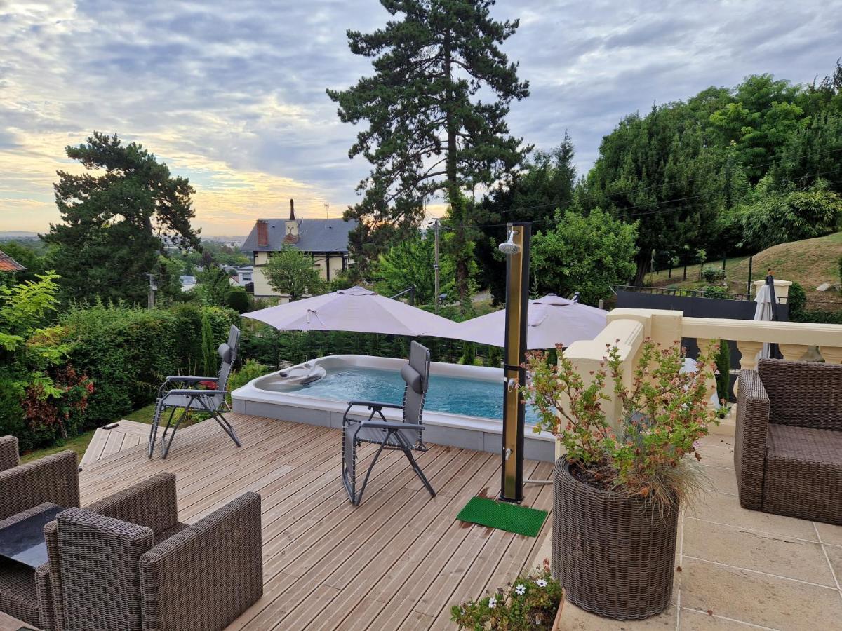La Source De Bougival Apartment Exterior photo